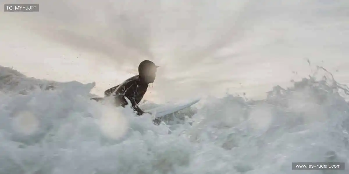 🎮电竞周边集结,释放指尖的力量!